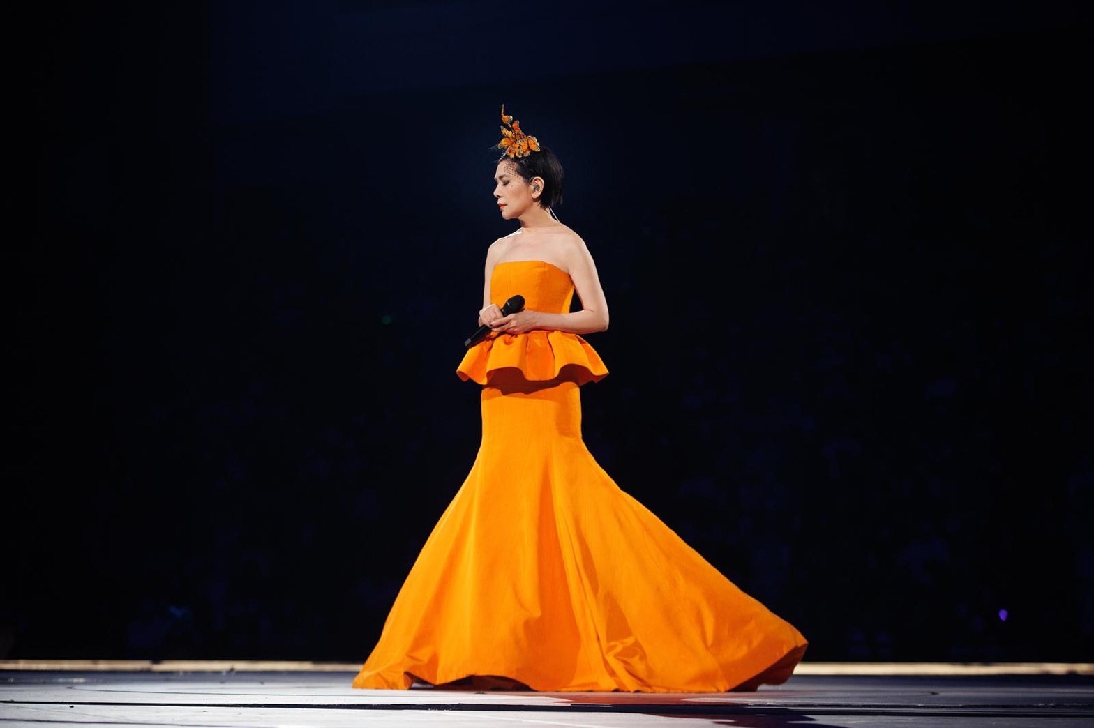 《星月芳語:五月的樂章》